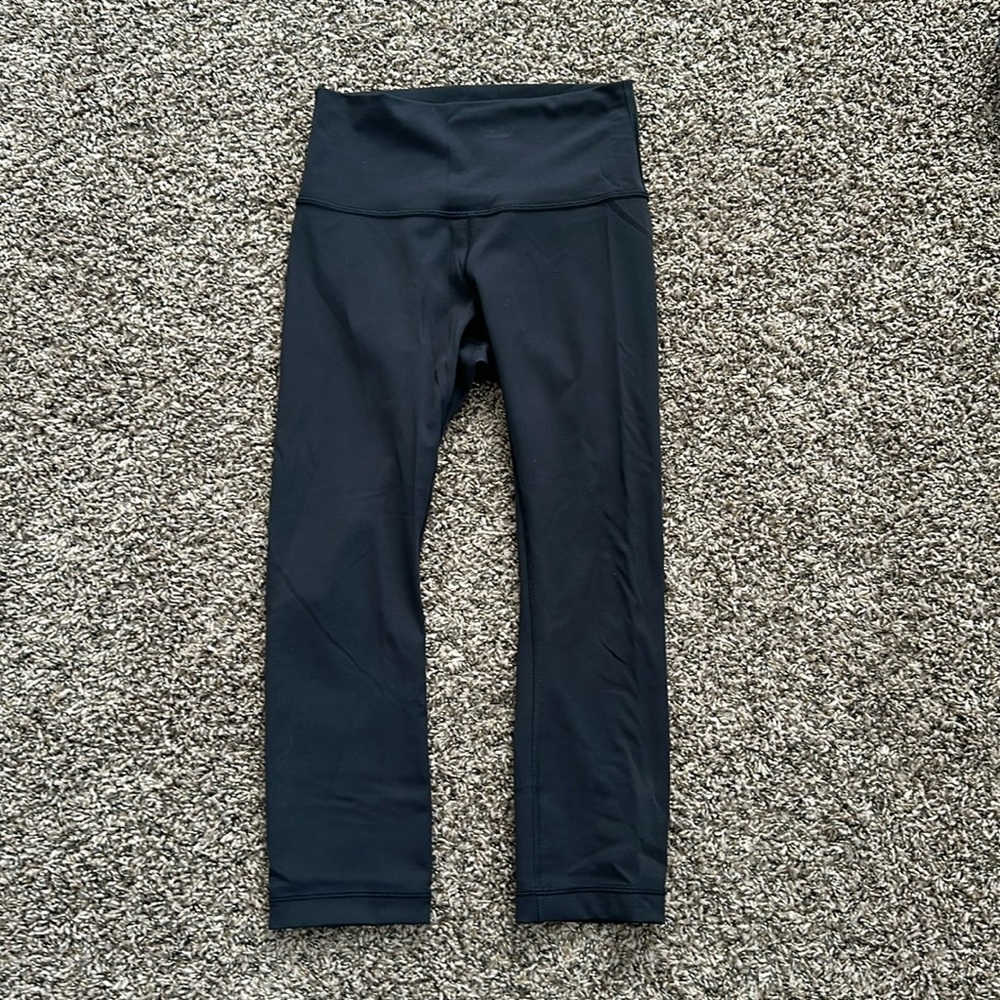 Lululemon wunder train high rise crop 23”